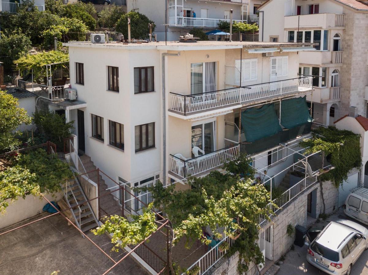 Apartments Antonija Omiš Exterior foto